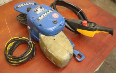 Alternative view of Kettenzug mit Fahrwerk 250 kg von Demag - PK1N