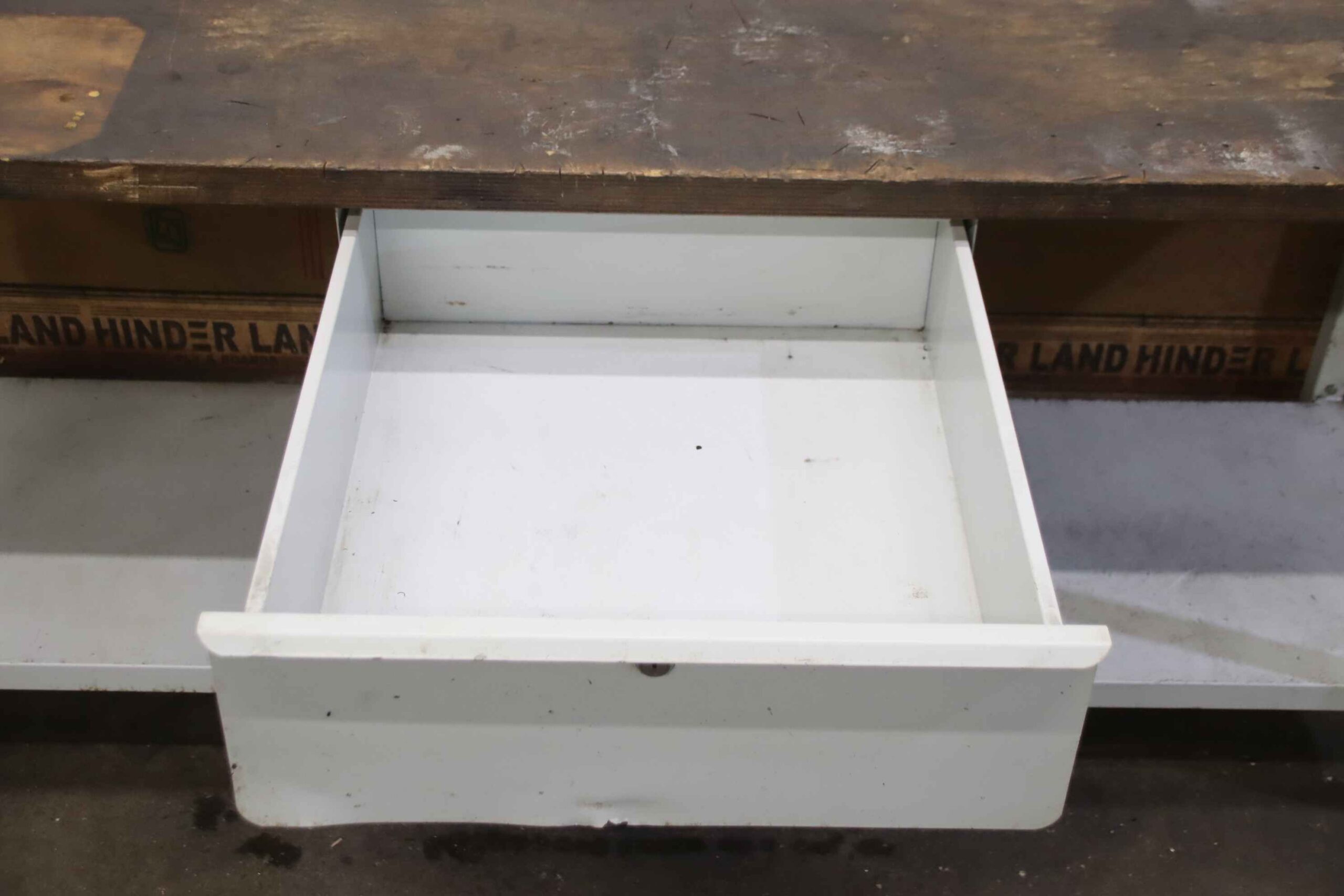 Werkbank mit Schraubstock von unbekannt - 2000/720/ H940 mm – Bild 4