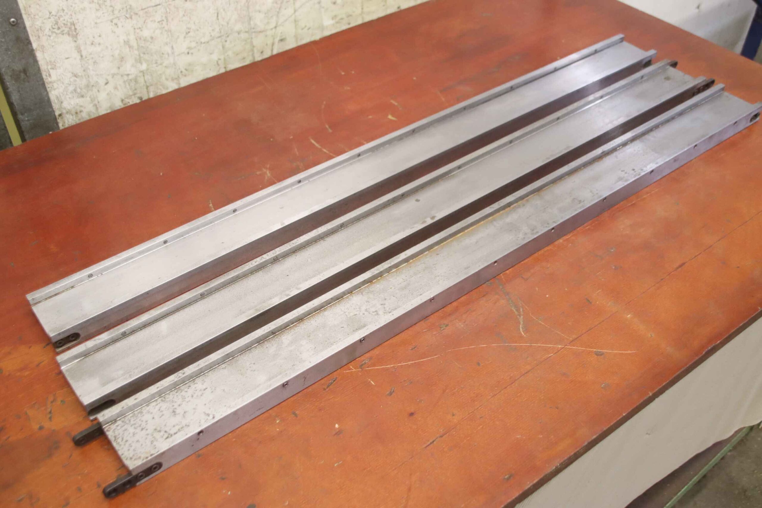 Unterlage für Abkantwerkzeug geteilt 3150 mm von Promecam - 80/30/1050 mm – Bild 2