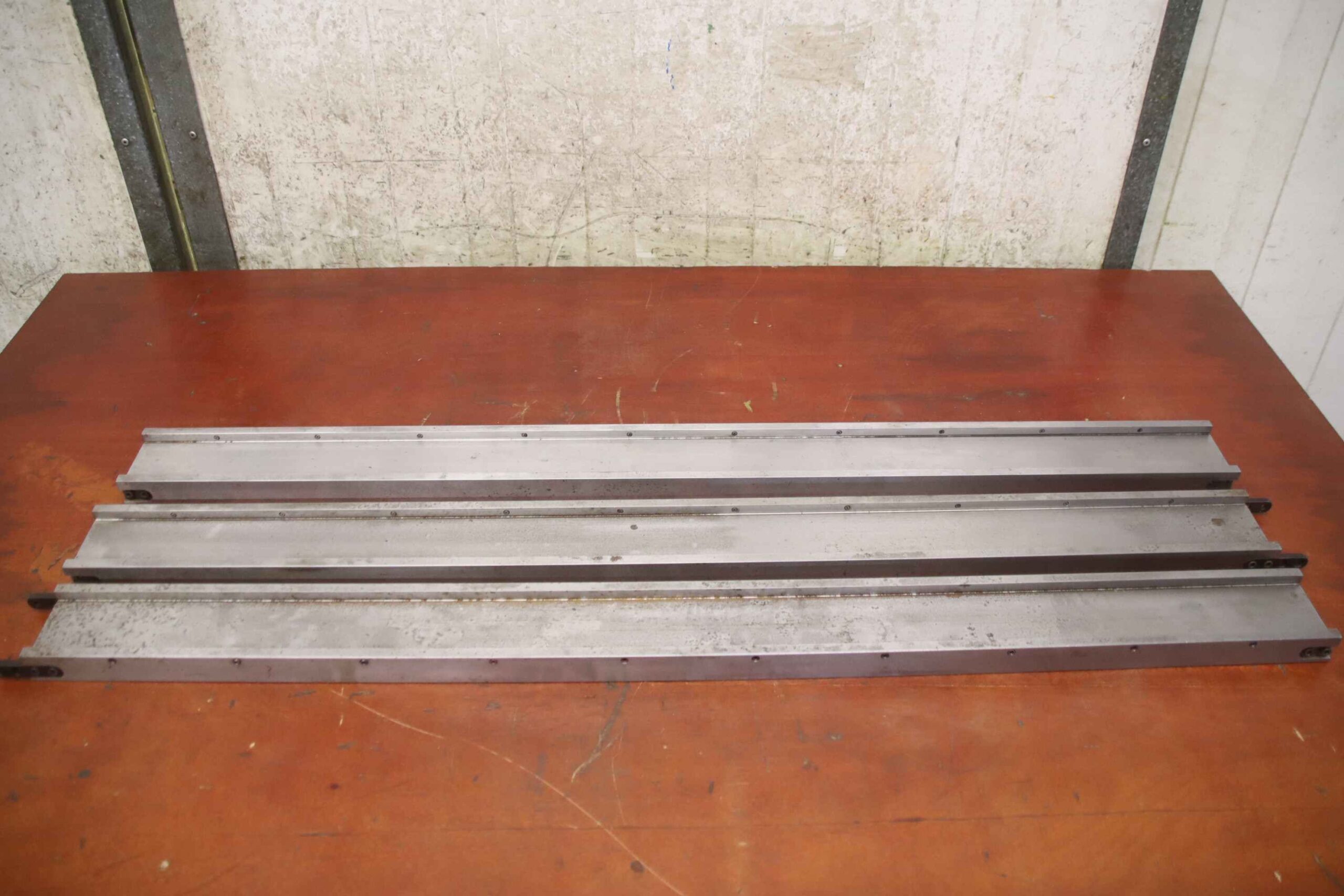 Unterlage für Abkantwerkzeug geteilt 3150 mm von Promecam - 80/30/1050 mm – Bild 3