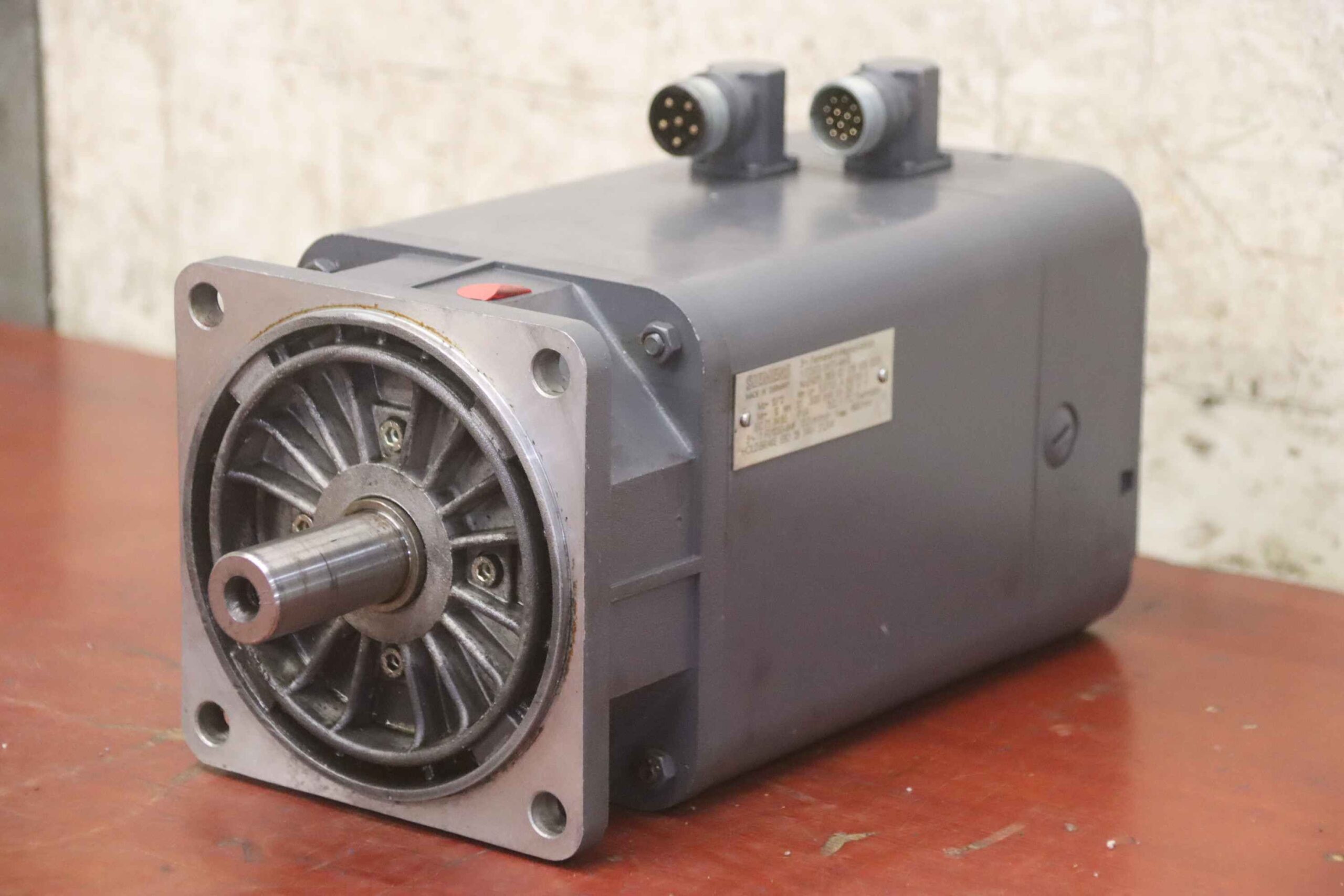 Servomotor von Siemens - 1 FT5072-1AF71-4AH0