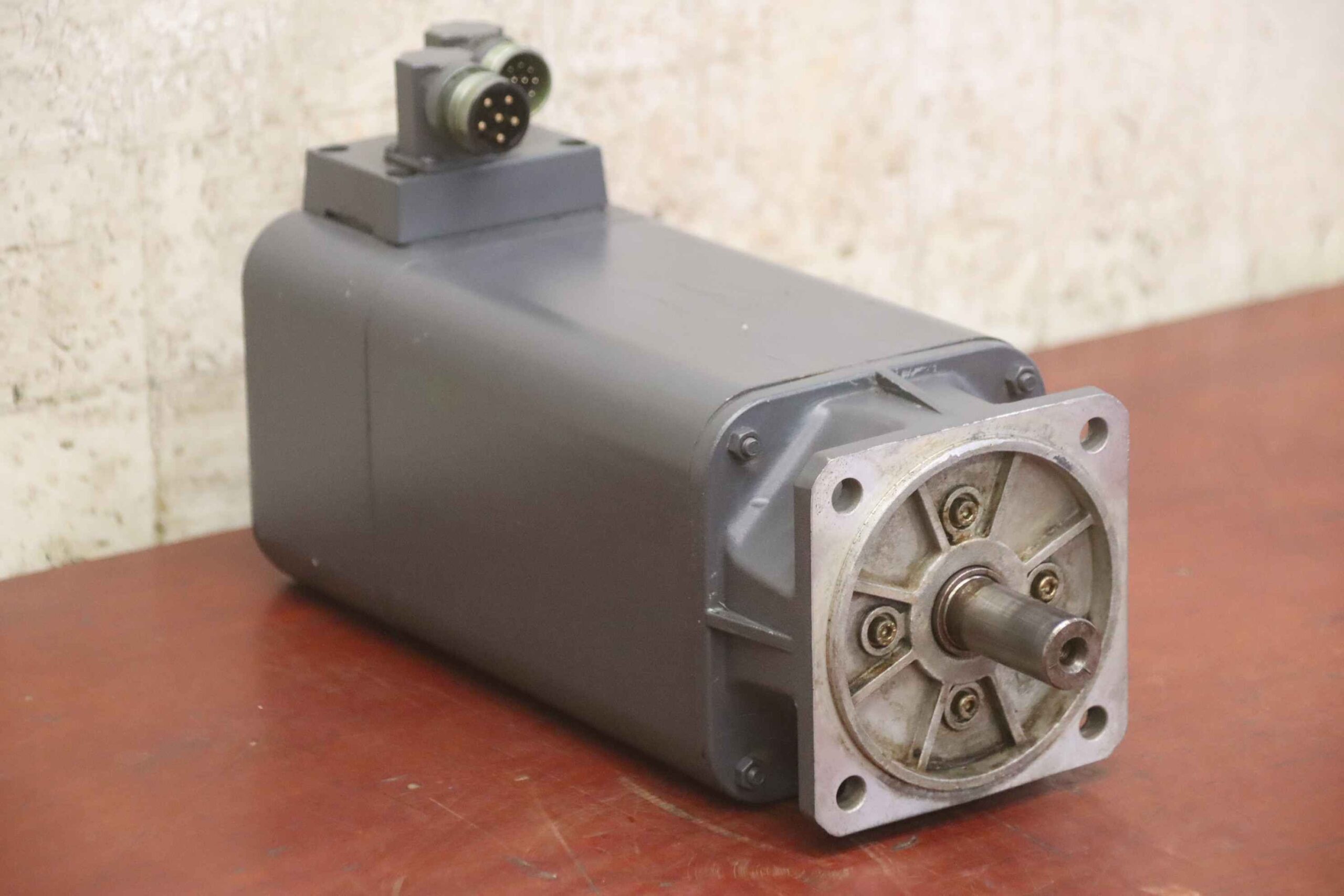 Servomotor von Siemens - 1 FT5064-1AF71-4AG0 – Bild 2