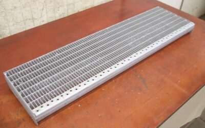 Alternative view of Gitterrosten von Stahl - 1000 x 270 x 70 mm