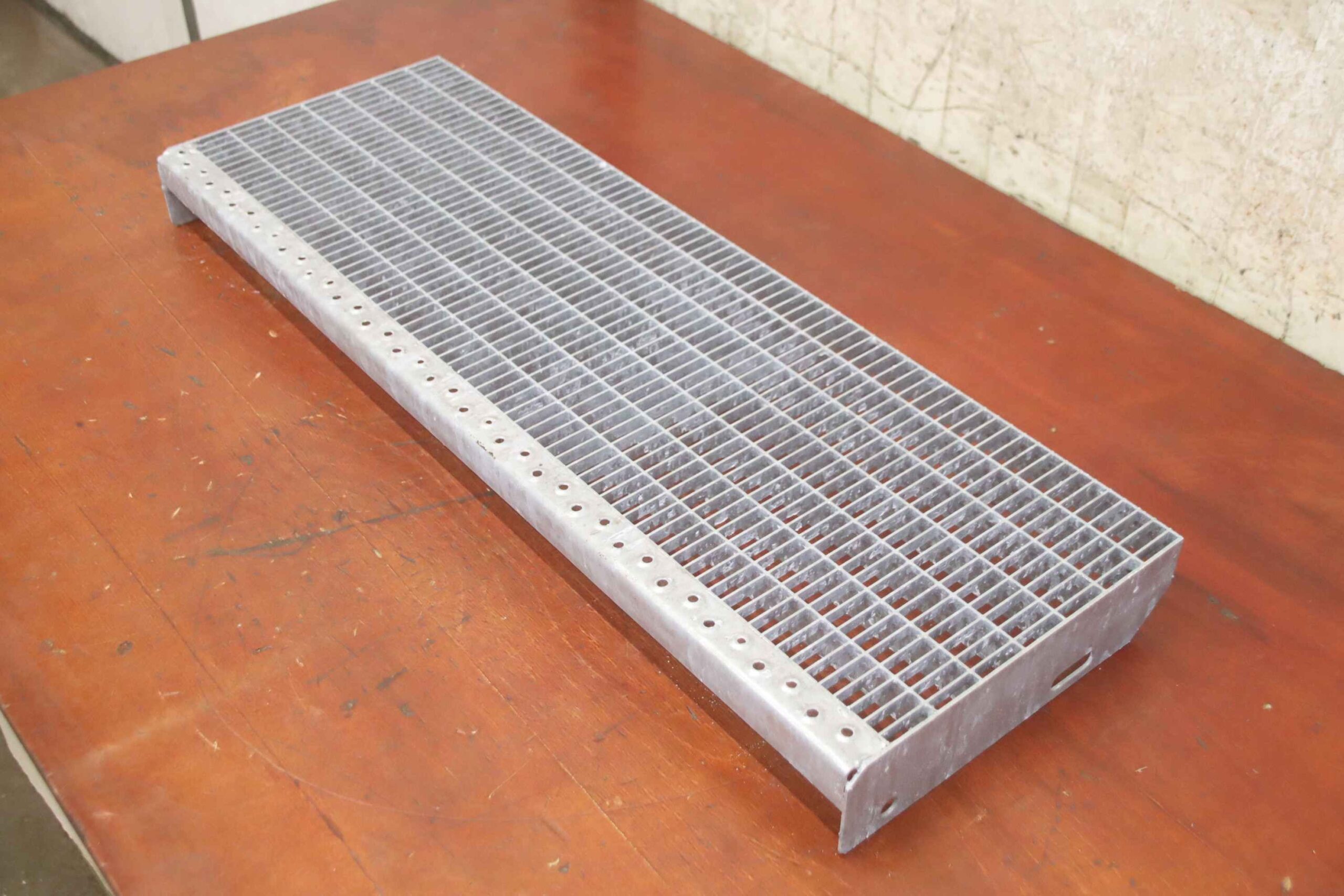 Gitterrosten von Stahl - 800 x 270 x 70 mm