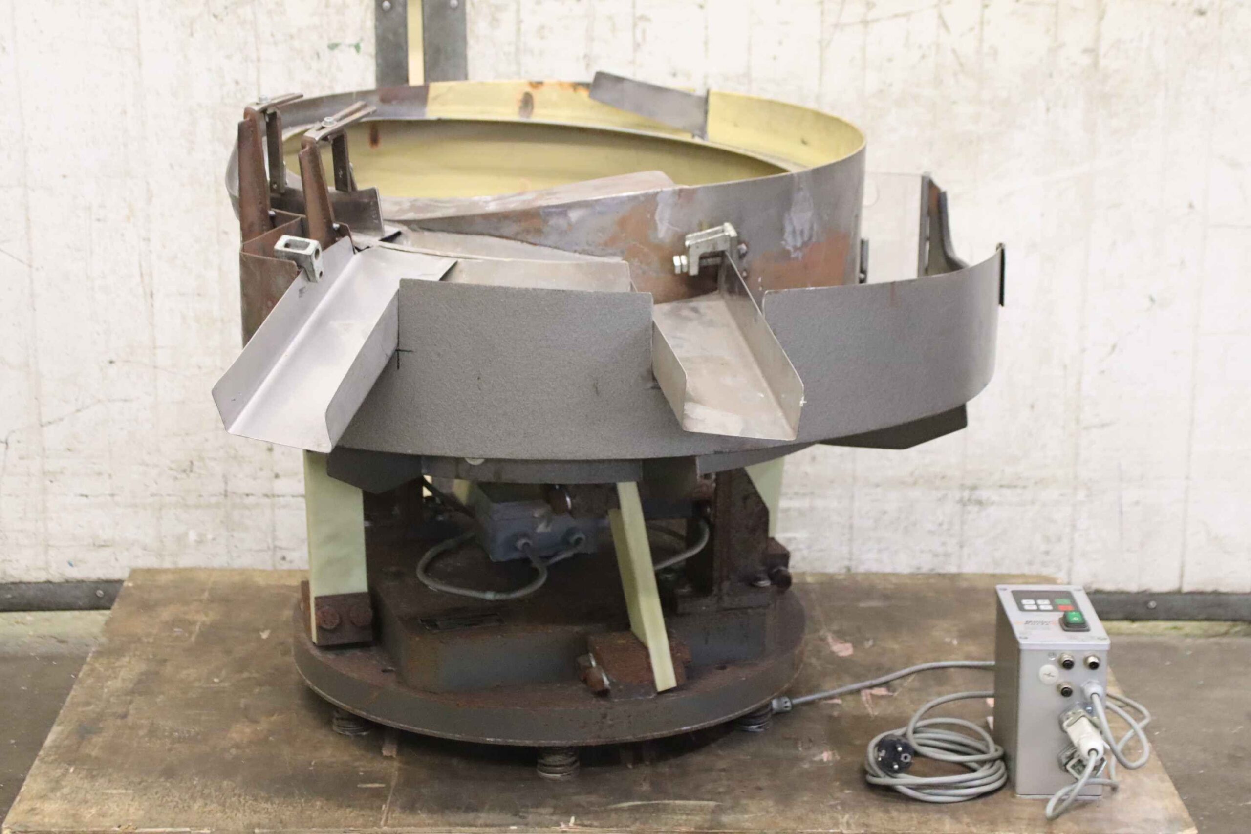 Wendelförderer von Oku Automatik - VZ 1000 S-R MFS 168 – Bild 3