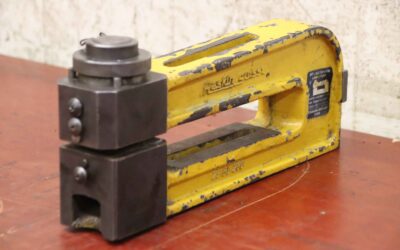 Stanzeinheit Stanzbügel von Raskin - 25 BL 260 Ausladung 210 mm