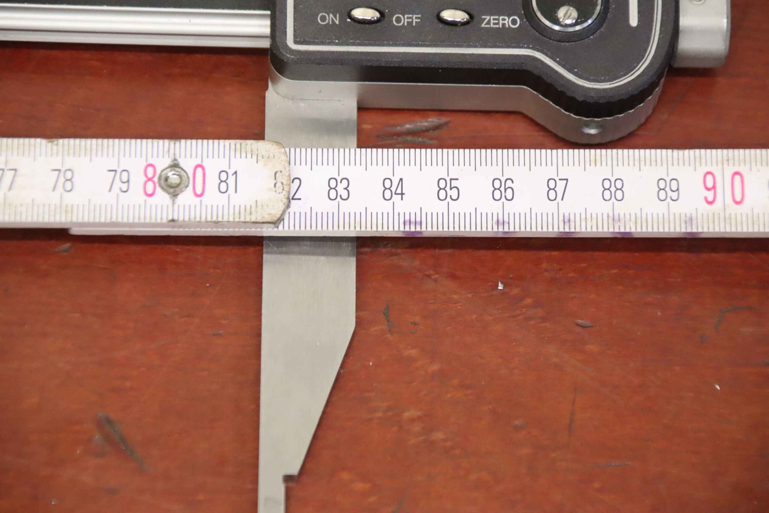 Meßschieber Digital von Holex - 0-800 mm 41 5528 800 – Bild 10