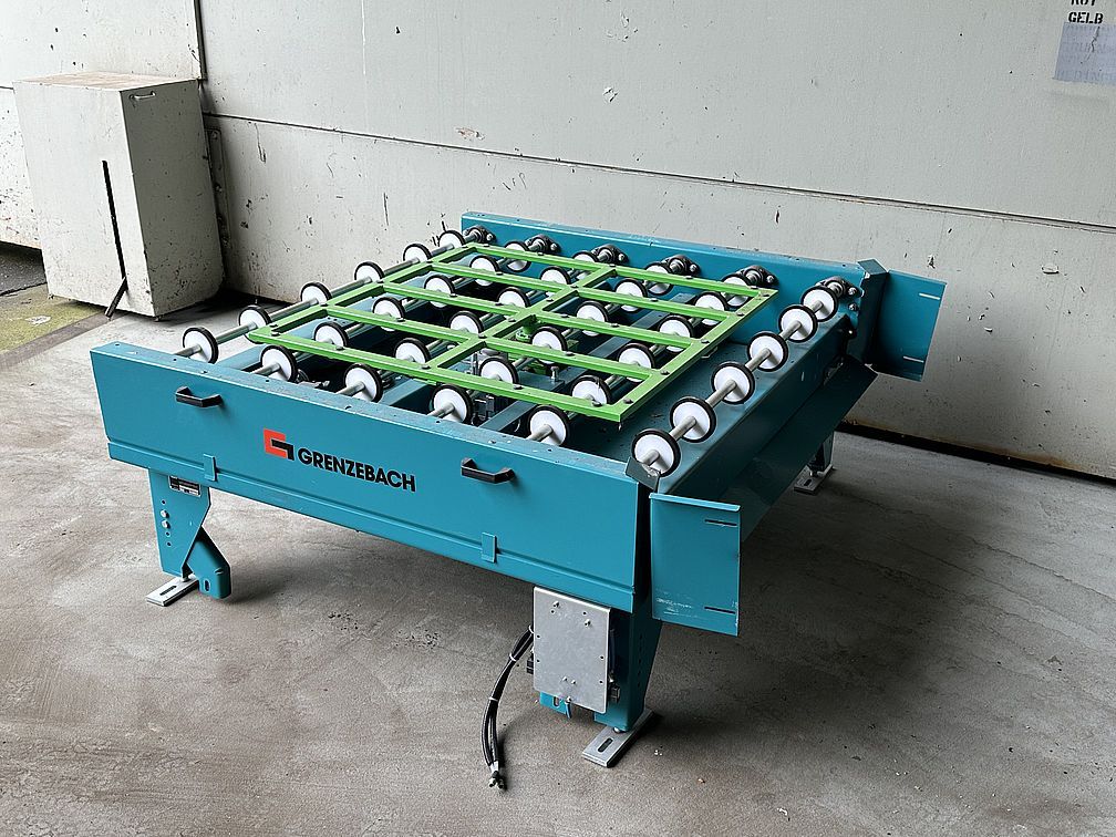 Rollenbahn angetrieben mit Dreheinheit von Grenzebach - RFS 1250 x 1500 mm – Bild 3