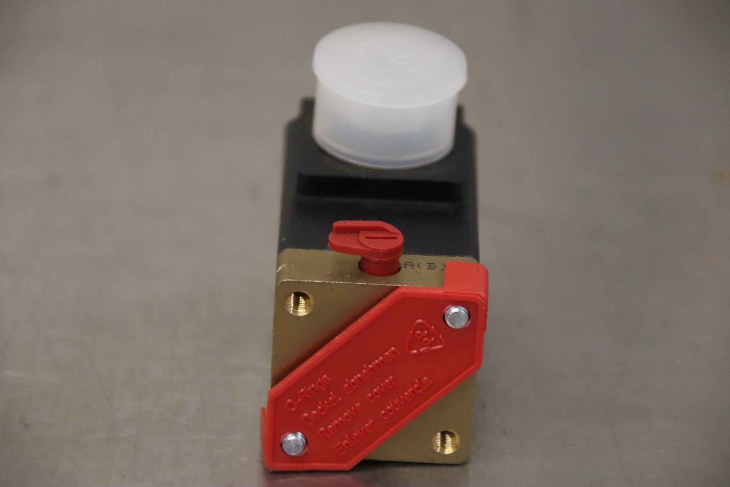 Magnetventil von bürkert - 0312 C 1,8 FKM MS 00088840 – Bild 4