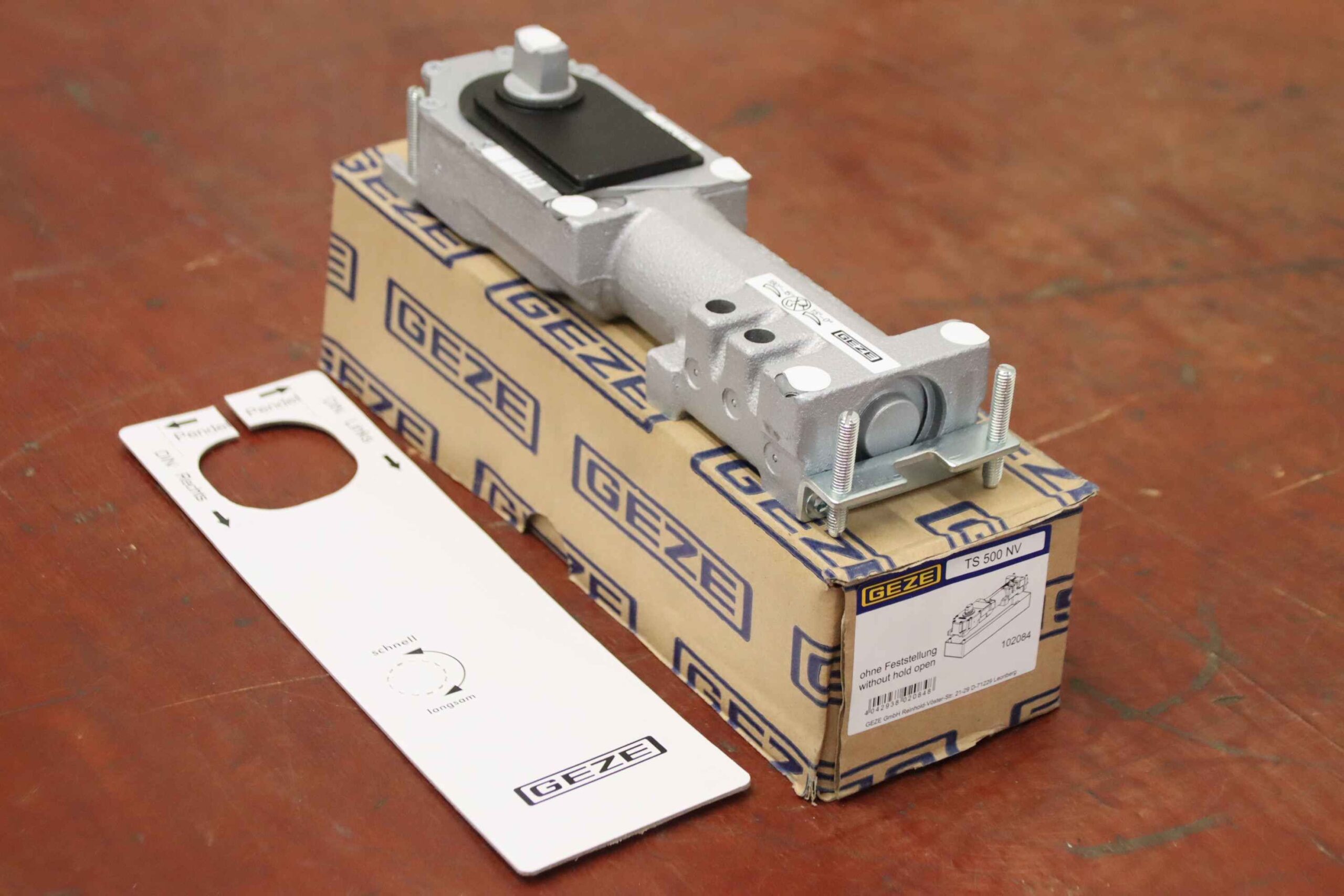 Türschließer von Geze - TS 500 NV 0672-CPR-0121