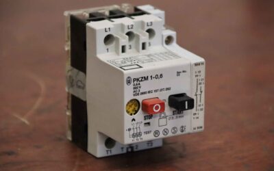 Alternative view of Motorschutzschalter von Moeller - PKZM 1-06