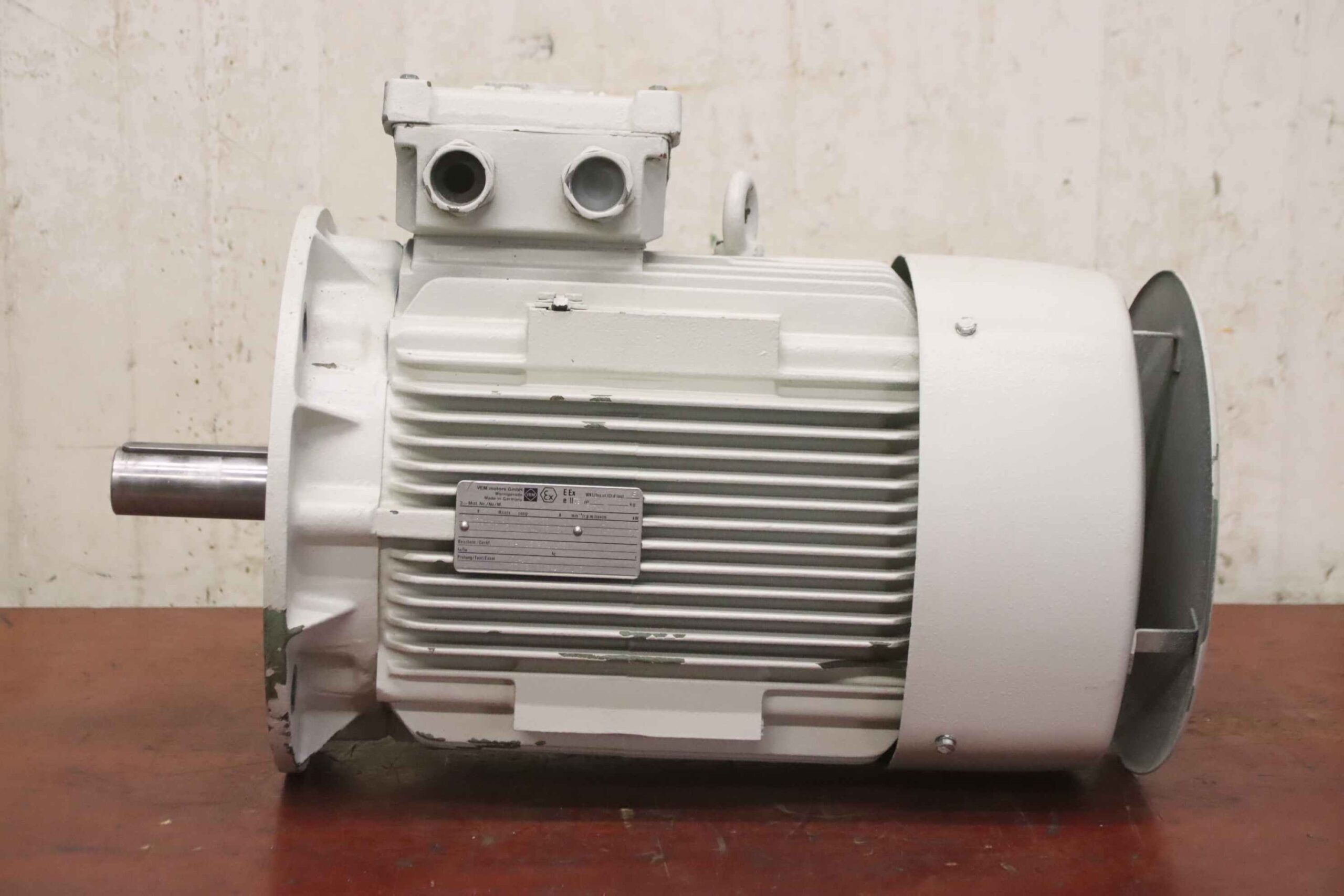 Elektromotor 13,5 kW 1470 U/min von VEM - K11R 160 L4 R Ex-geschützt – Bild 4