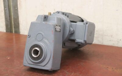Getriebemotor 2,2 kW 294 U/min von Nord - SK 1282A100L/4 SK 100L/4