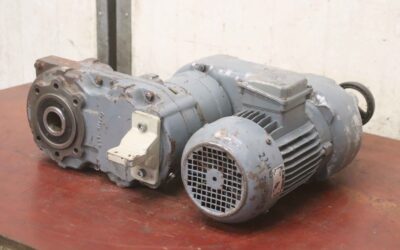 regelbarer Getriebemotor 2,2 kW  277-43 U/min von Nord - 3380A-R150U-90L/40