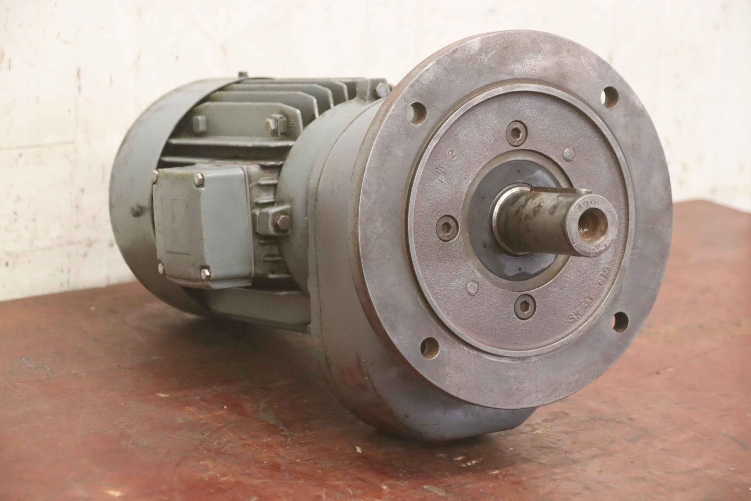 Getriebemotor 3 kW 326 U/min von Nord - SK 30-100L/40 – Bild 2