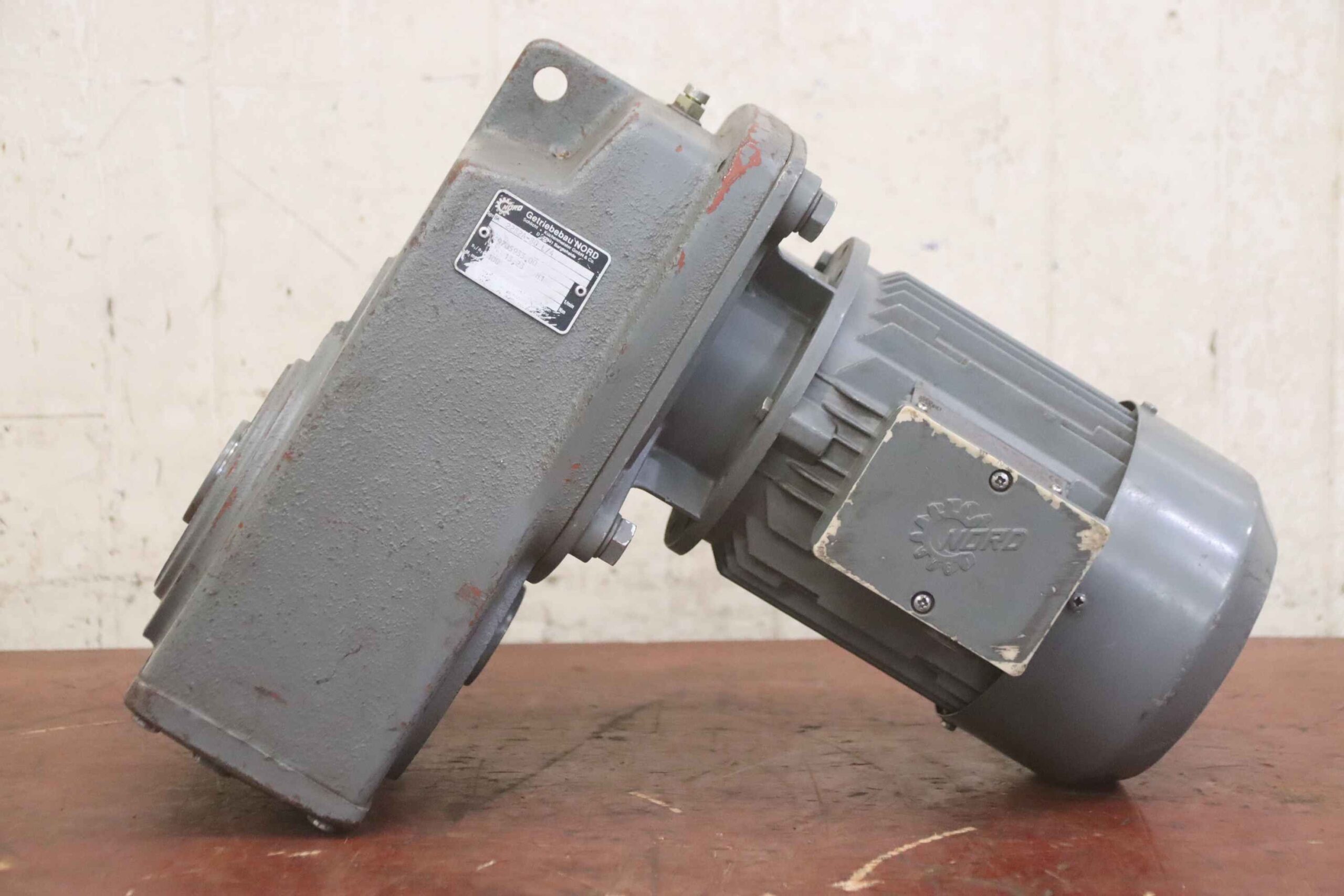 Getriebemotor 0,75 kW 100 U/min von Nord - SK 2282A-80 L/4 SK 80 L/4 – Bild 4