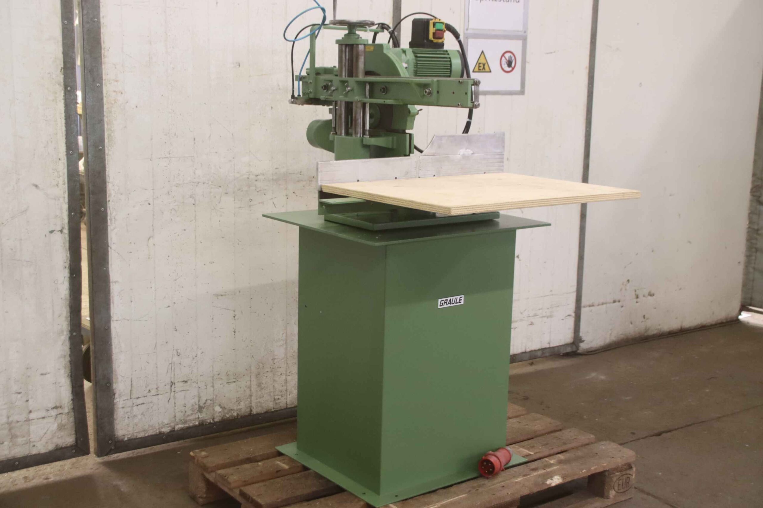 Abläng- und Gehrungssäge schwenkbar von Graule - ZS135 – Bild 2