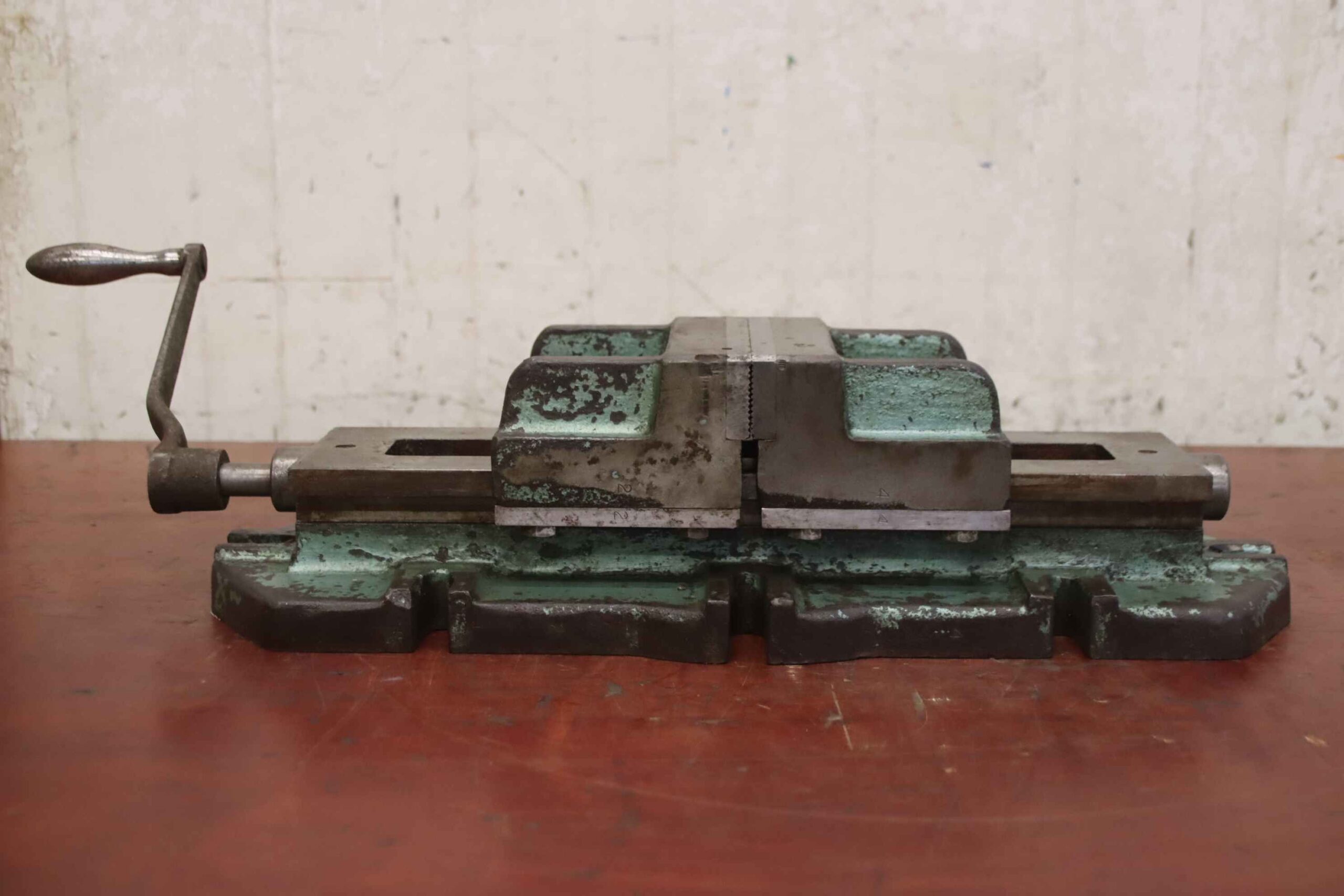 Maschinenschraubstock zentrisch spannend von unbekannt - Spannweite 194 mm – Bild 5