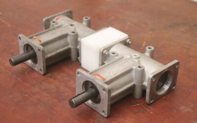 Winkelgetriebe 1:1 2-fach von DZ transmissioni - gegenläufig