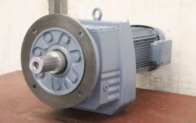 Getriebemotor 5,5 kW 53 U/min von SEW-Eurodrive - RF97 DRN132S4/TF