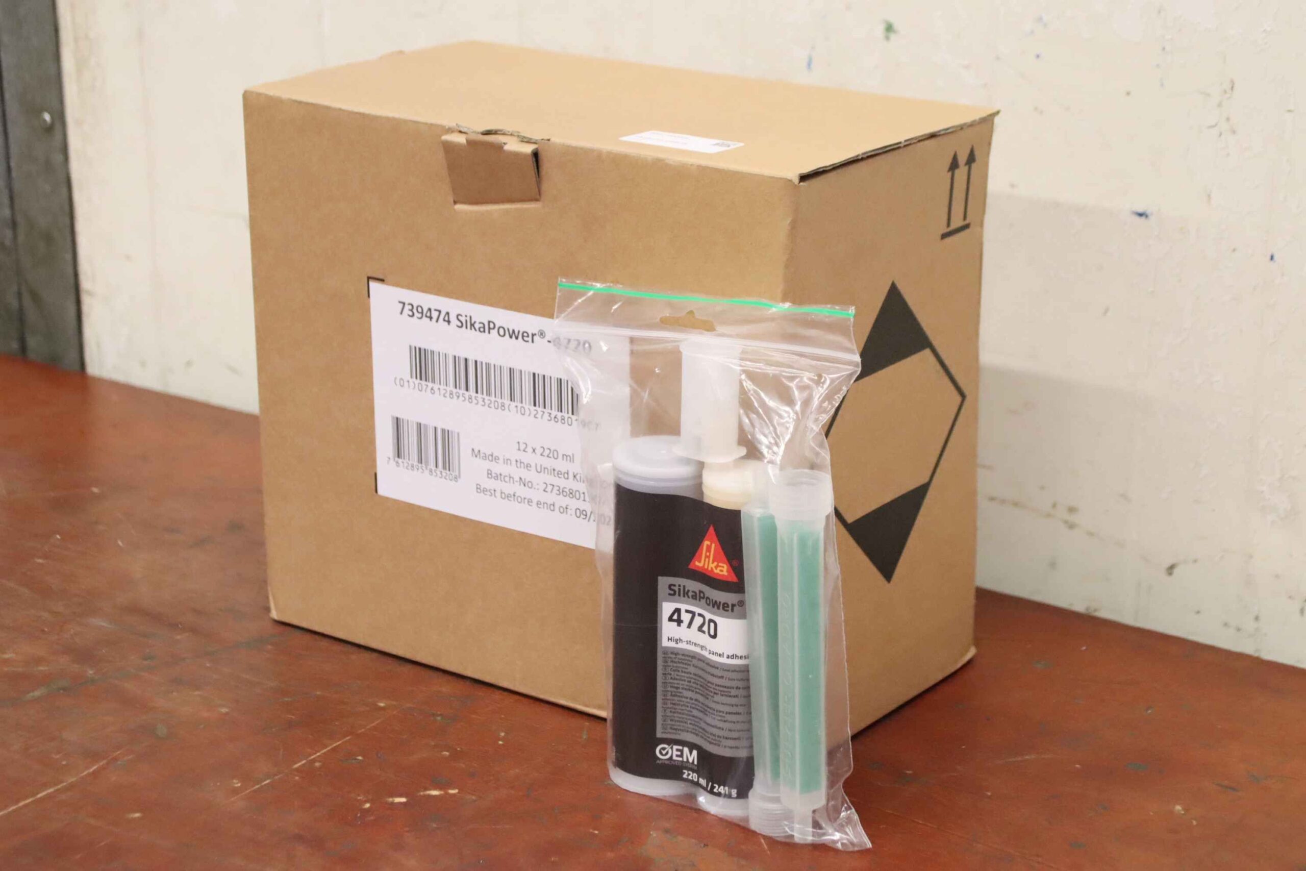 Klebstoff 12 Kartuschen von Sika - SikaPower -4720 2K