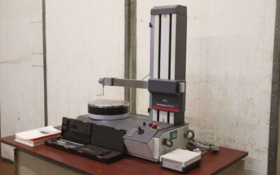 Messmaschine von Mahr - MMQ 40