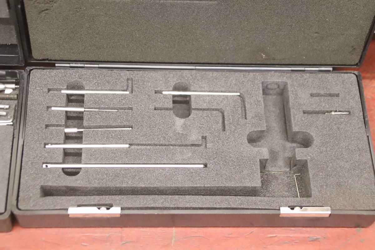 Messmaschine von Mahr - MMQ 40 – Bild 4