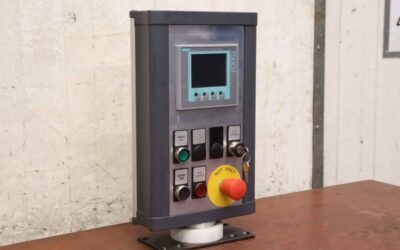 Alternative view of Simatic Panel Toch von Siemens - 6AV6 647-0AA11-3AX0