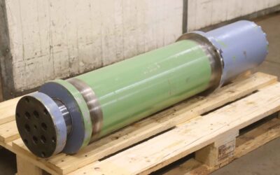 Alternative view of Hydraulikzylinder von MAE - Hub 690 mm