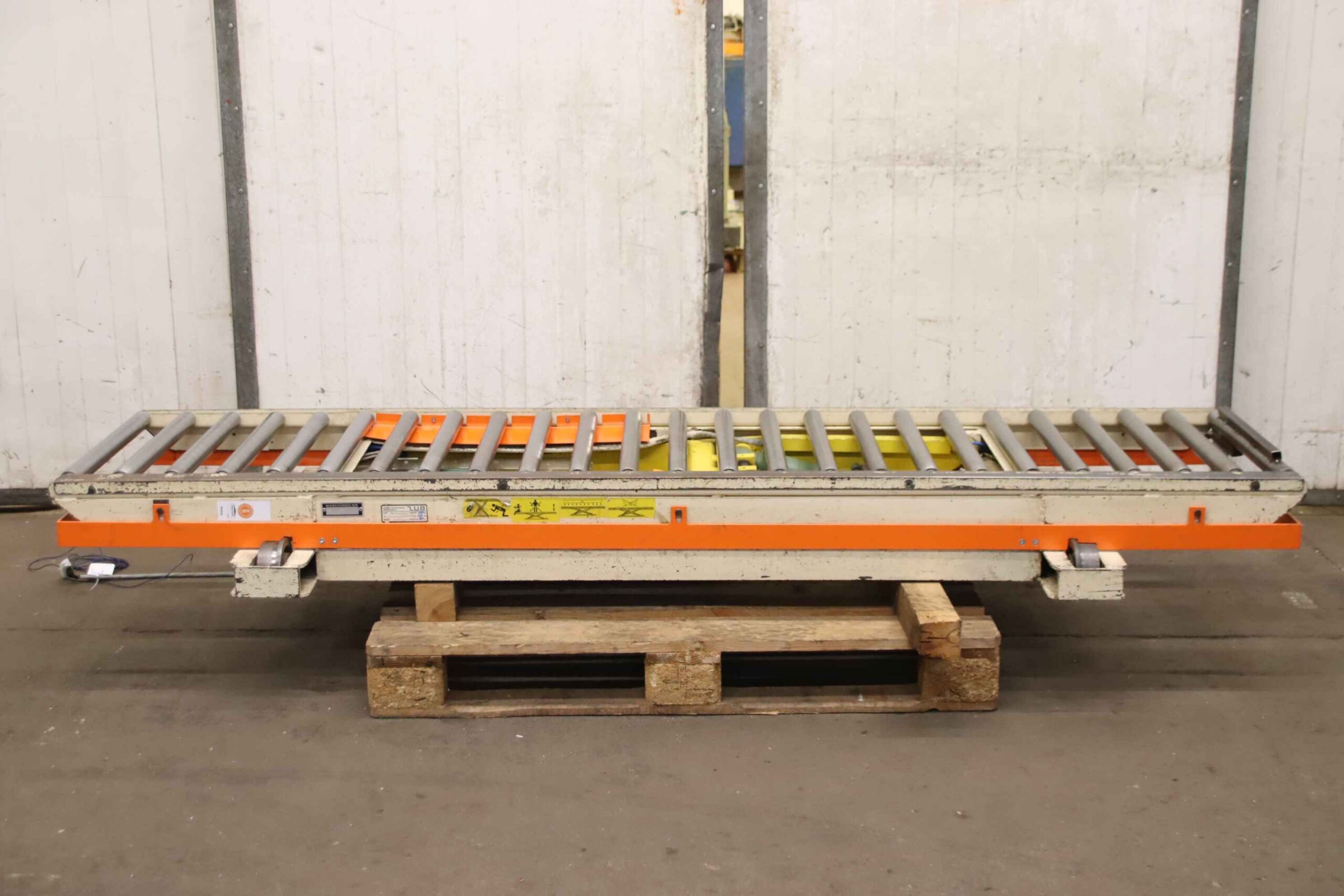 Scherenhubtisch mit Rollenbahn von unbekannt - Traglast 1000 kg 2400 x 820 mm – Bild 3