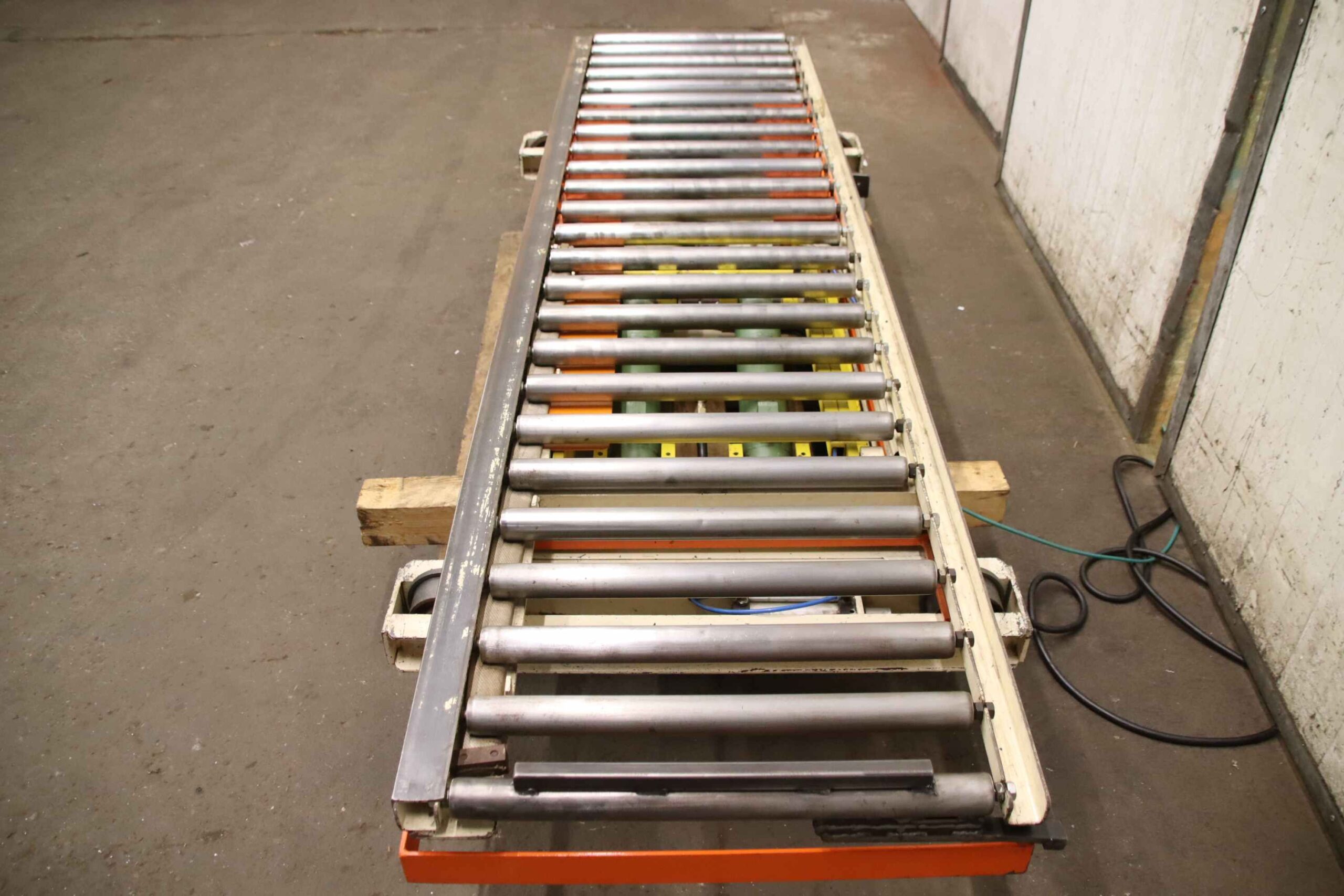 Scherenhubtisch mit Rollenbahn von unbekannt - Traglast 1000 kg 2400 x 820 mm – Bild 8