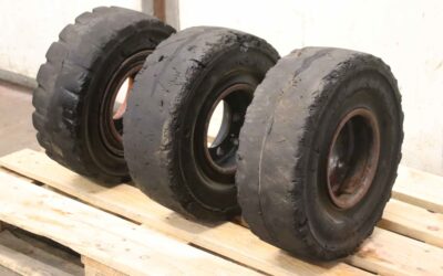 Vollgummi Reifen 3 Stück von Vorwerk Rota - 18x7-8 Felge 4.33 R-8  532/272-1