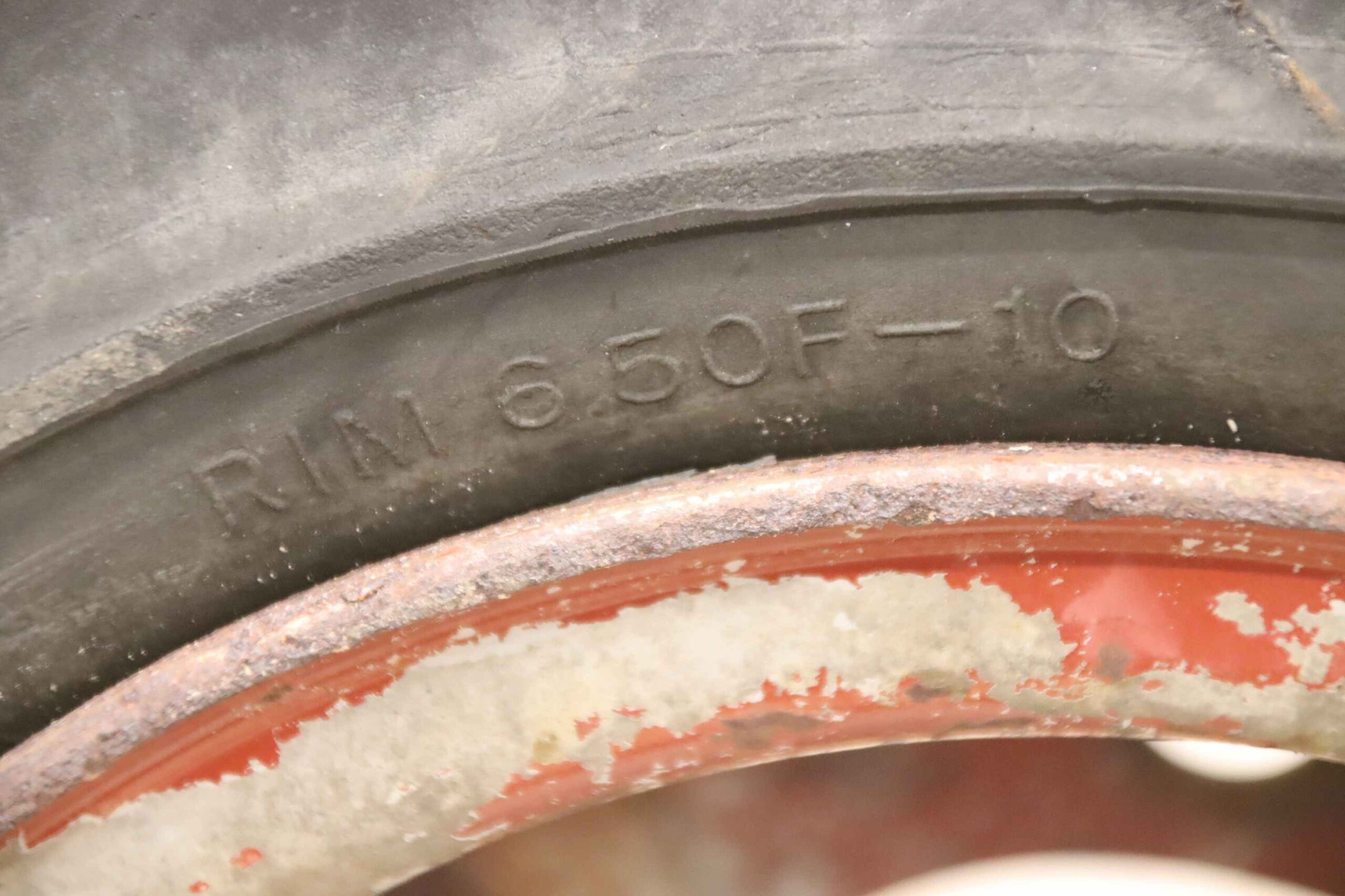 Vollgummi Reifen 2 Stück von Solideal - 23x9-10 RIM 6.50F-10 – Bild 6