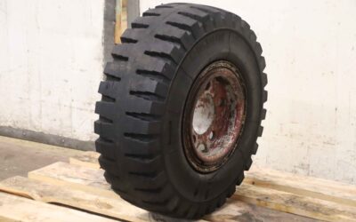 Vollgummi Reifen von Rigdon - 23 x 9-10 6.50 F-10