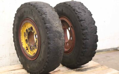 Alternative view of Vollgummi Reifen 2 Stück von Gumasol - G.L.E  8.25-15  6.0-15