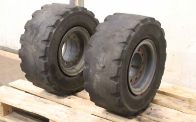 Vollgummi Reifen 2 Stück von Vorwerk Rota - 23x9-10  (225/75-10)  RIM 6.50 F-10