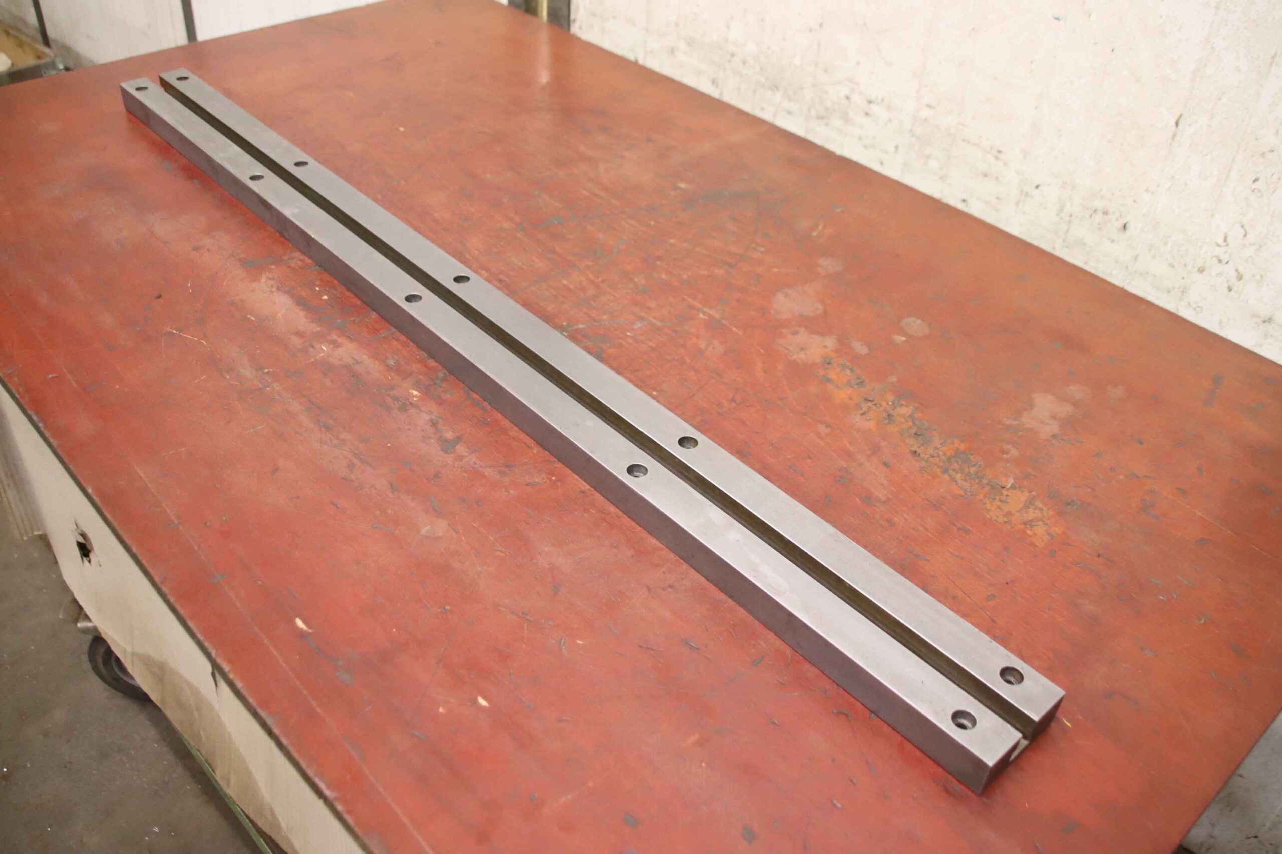 Führungsschiene von unbekannt - 1200/80/H30 mm