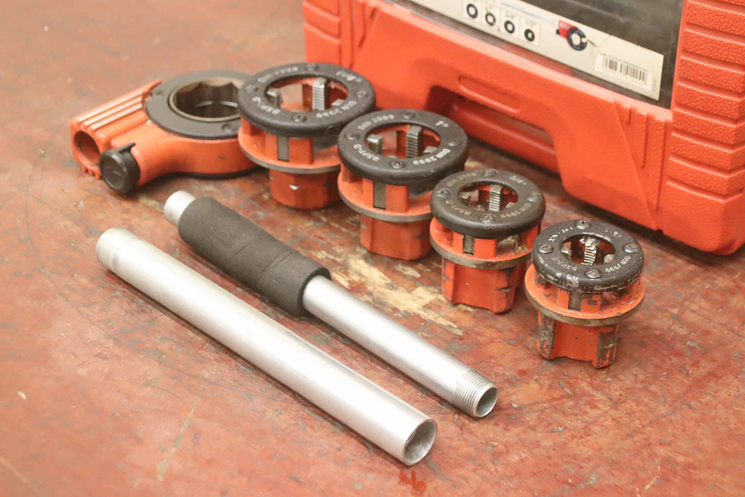 Gewinde-Schneidkluppe Satz von LUX - 541 424 R1/2- R1 1/4 – Bild 2