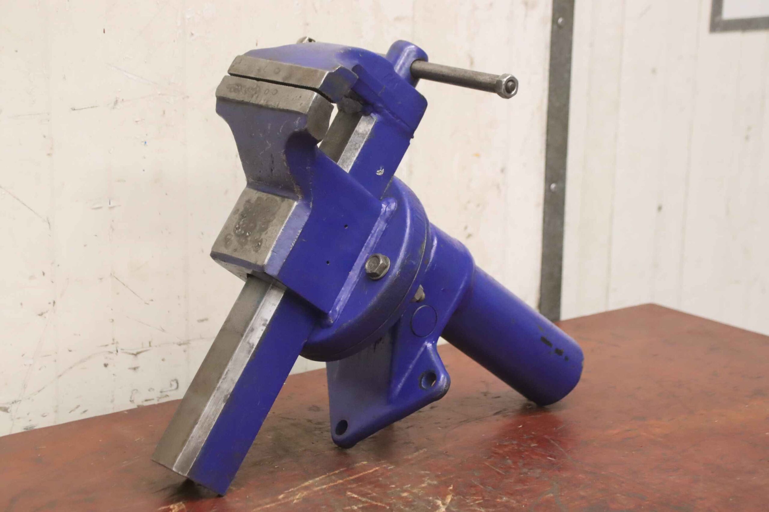 Bankschraubstock höhenverstellbar von Peddinghaus - Spannweite 215 mm – Bild 2