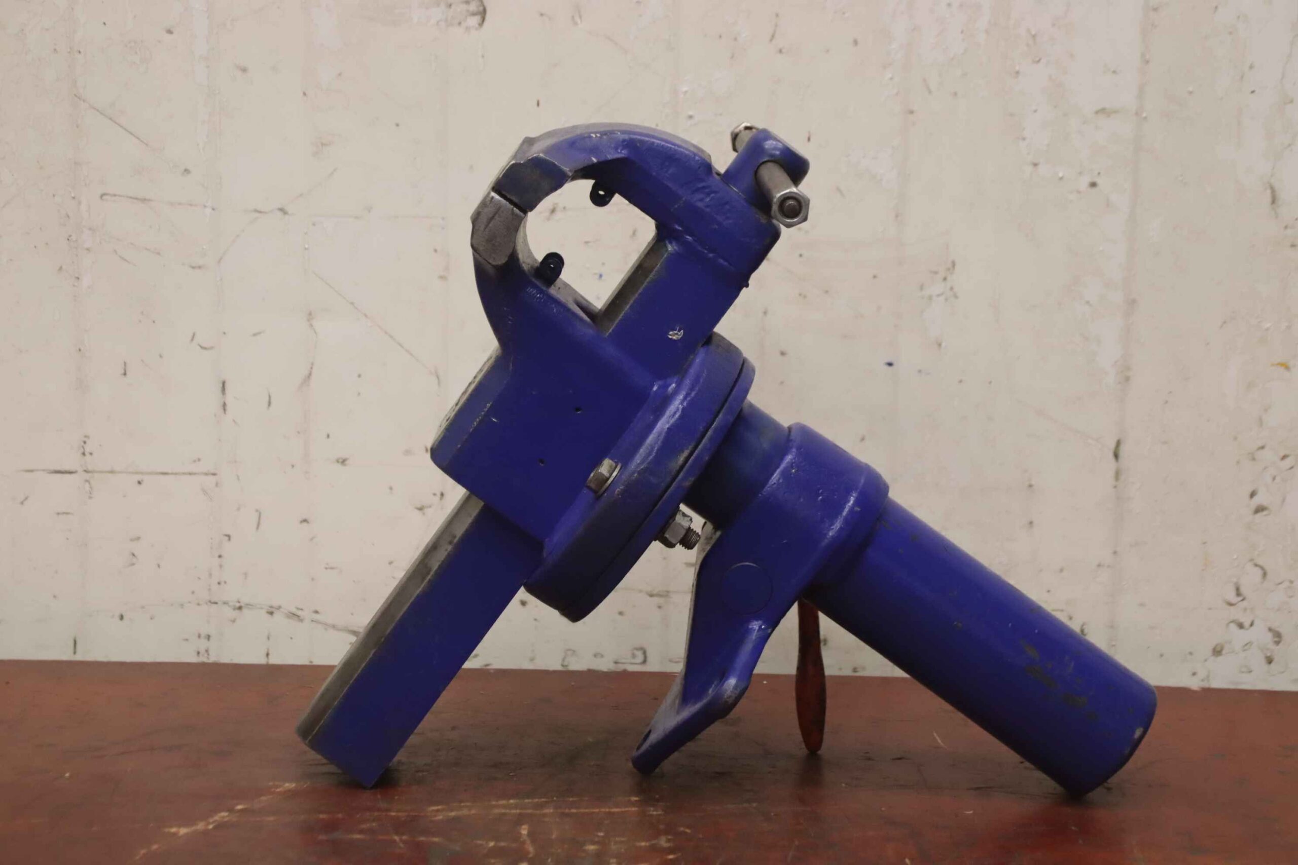 Bankschraubstock höhenverstellbar von Peddinghaus - Spannweite 215 mm – Bild 3