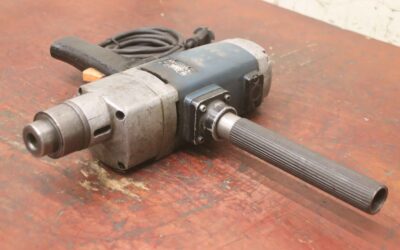 zweiarmige Bohrmaschine von AEG - BZ 22