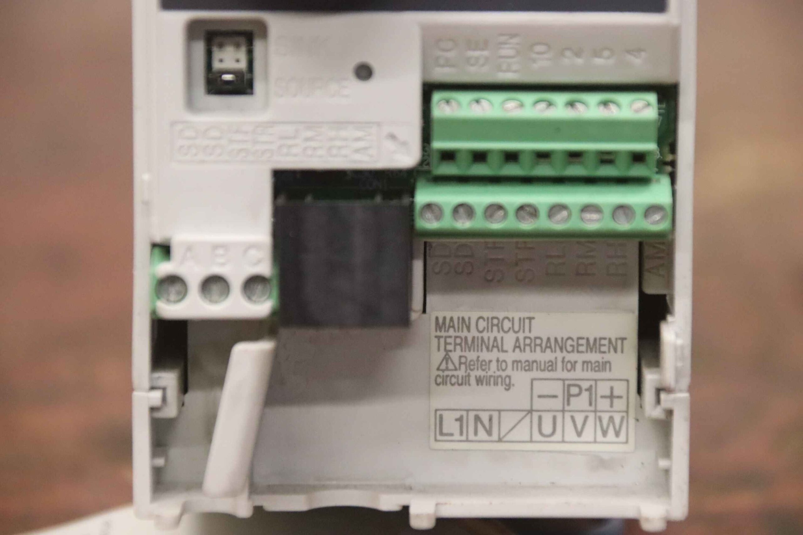 Frequenzumrichter 0,4 kW von Mitsubishi - FR-S520SE-0. 4K-EC – Bild 8