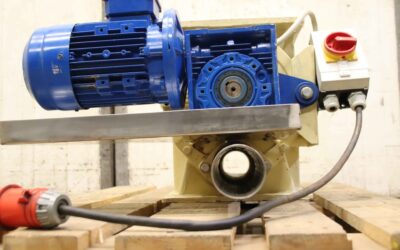 Zellenradschleuse 1,5 kW 37 U/min von Tecom Modena - PST 28 D  8 flügelig – Bild 11
