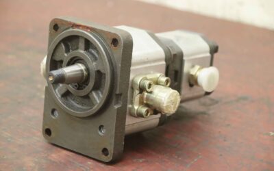 Doppelte Hydraulikpumpe von Pedro Roquet - 1LS9 3DJ23FR  1L03DB24R