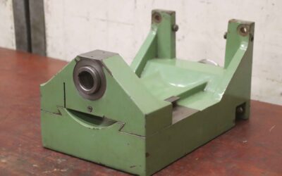 Gegenlager für Fräsmaschine von unbekannt - Bohrung 32 mm