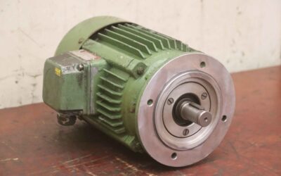 Alternative view of Elektromotor 1,5/2 kW 1400/2800 U/min von Rüetschi - RAF 90 L-4/2