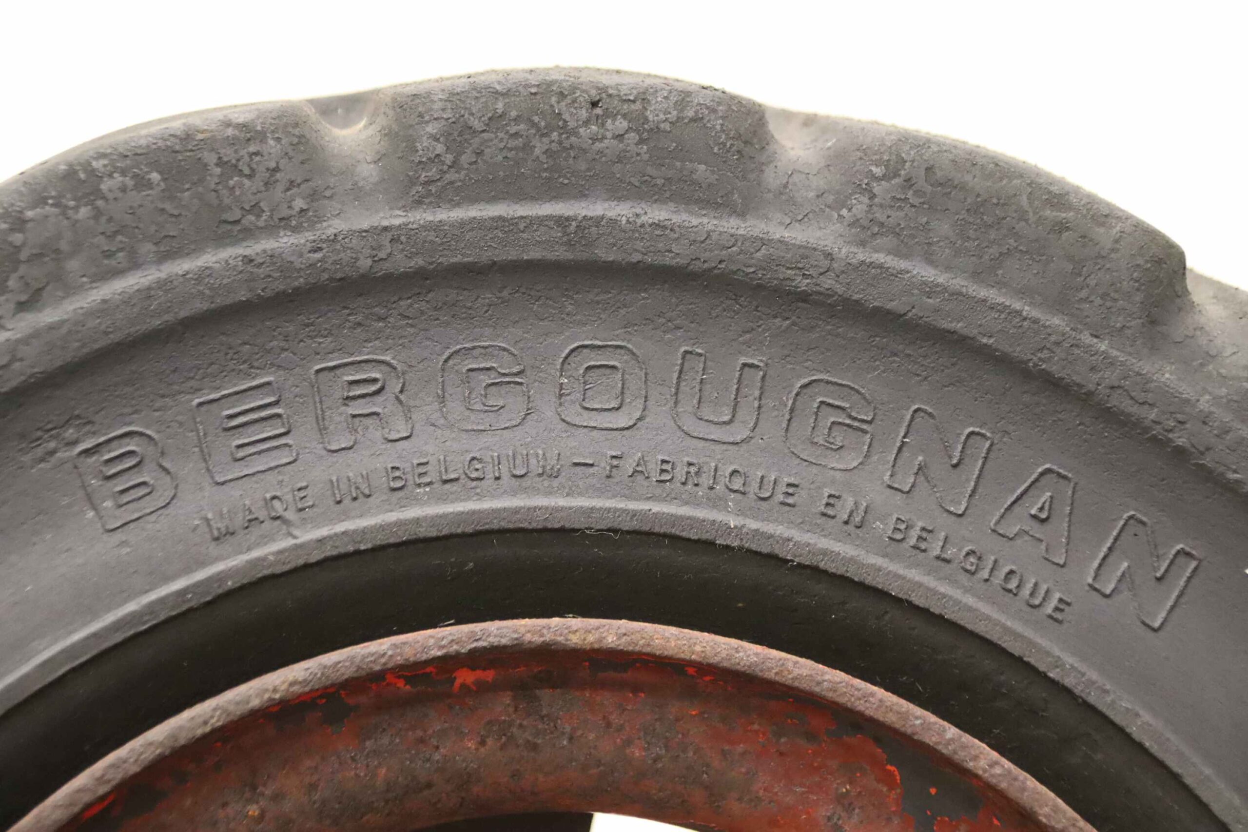 Vollgummi Reifen von Bergougnan - 18x7-8 RIM 4.33 R-8 – Bild 7