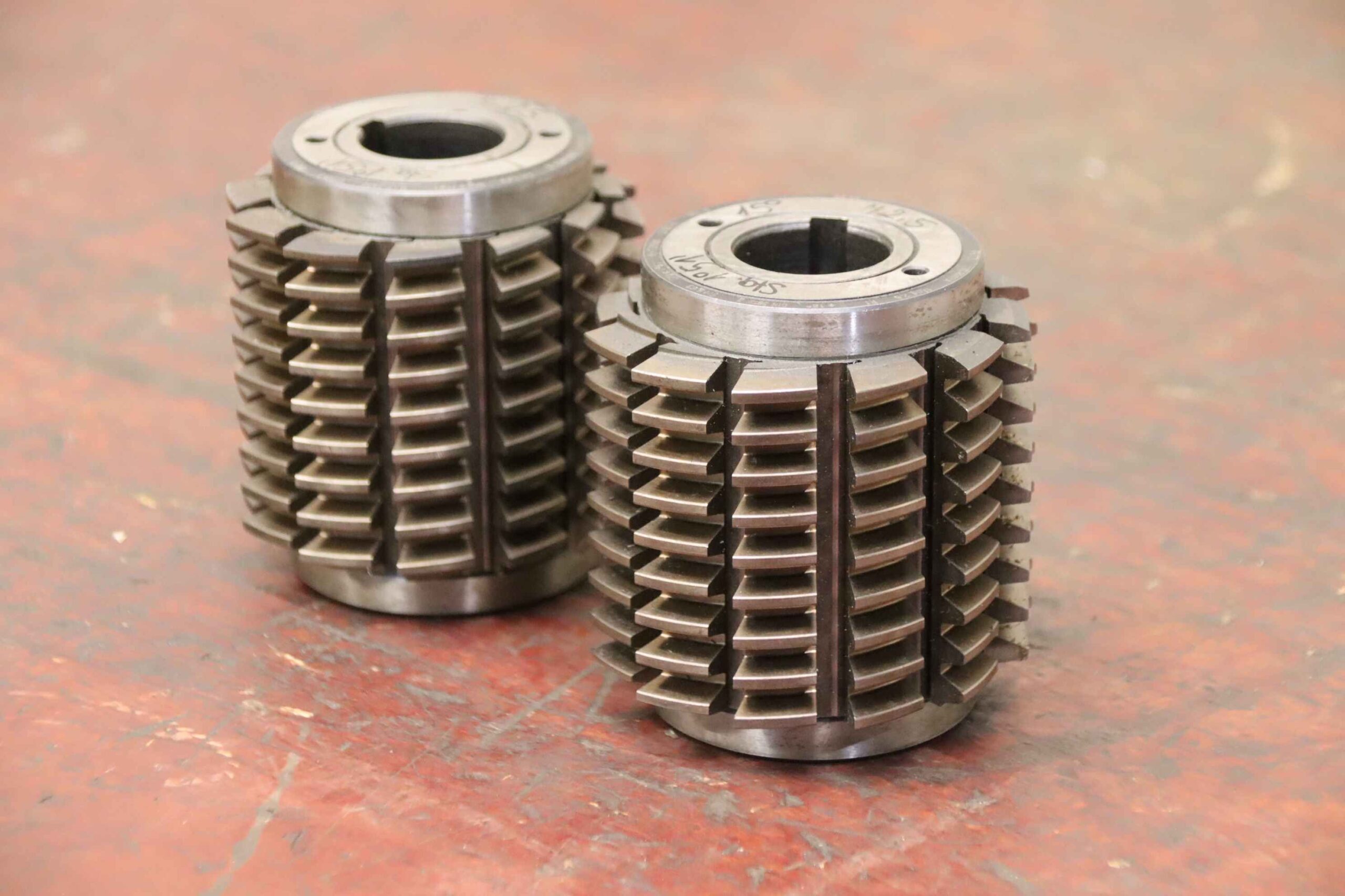 Modulfräser Wälzfräser 2 Stück von Fette - Mod.2,5 R1 EW 15° Aufnahme 27 mm