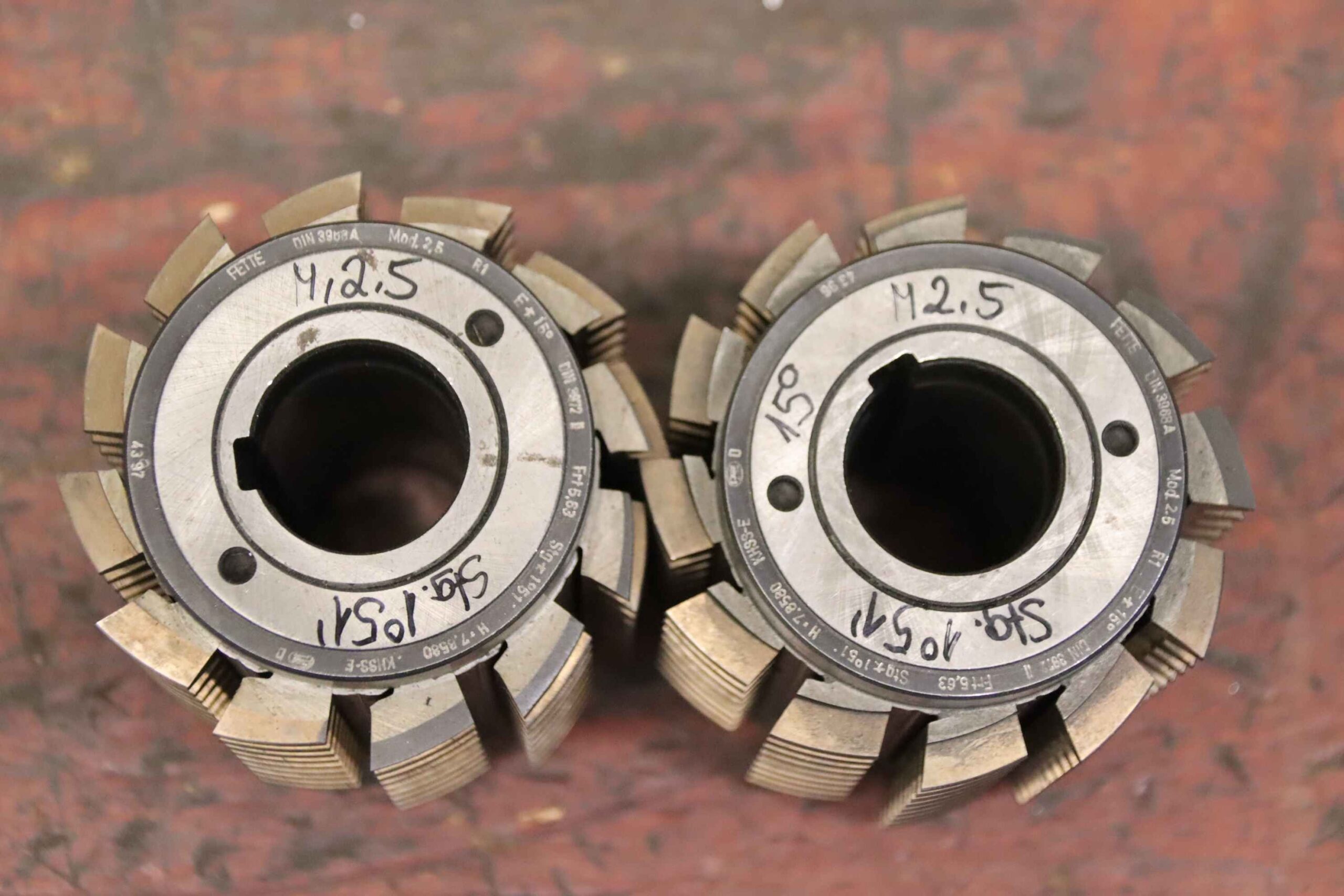 Modulfräser Wälzfräser 2 Stück von Fette - Mod.2,5 R1 EW 15° Aufnahme 27 mm – Bild 4