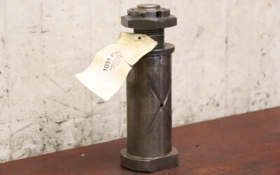 Alternative view of Schmierbolzen d=90x2+8 M48 von unbekannt - Schaft Ø 70 mm  M48